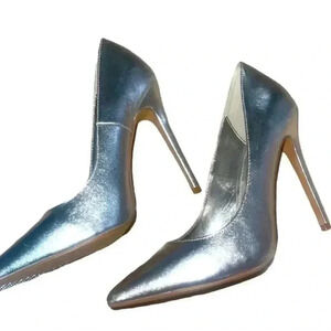 SHOE REPUBLIC STILETTOS -GORGEOUS